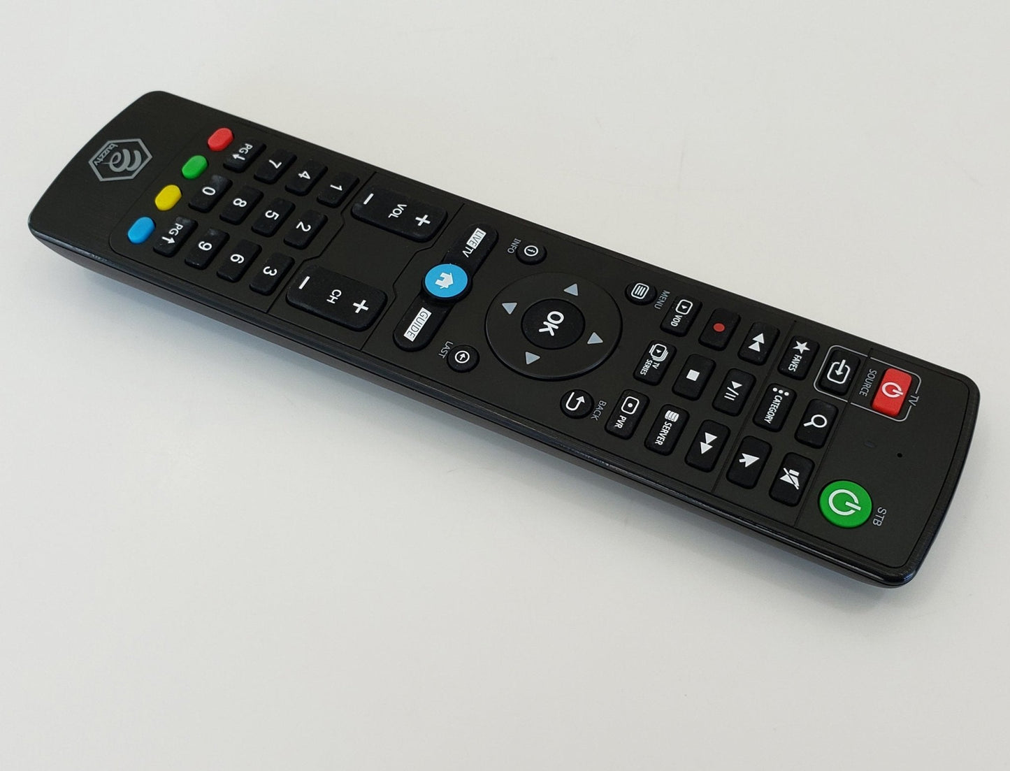 BuzzTV IR-100 remote in packaging