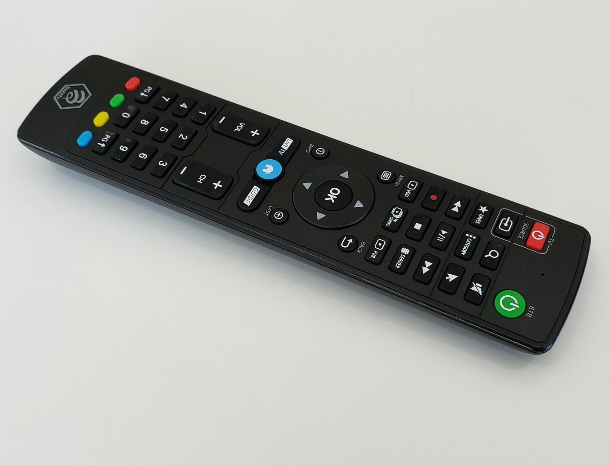 BuzzTV IR-100 remote in packaging